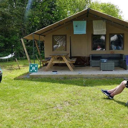 Safaritent Sarek, Wolvenspoor 10 Vledder Esterno foto